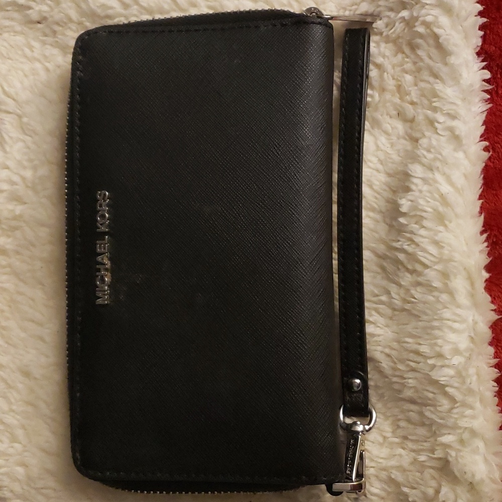 Michael Kors Wallet with Phone Holder